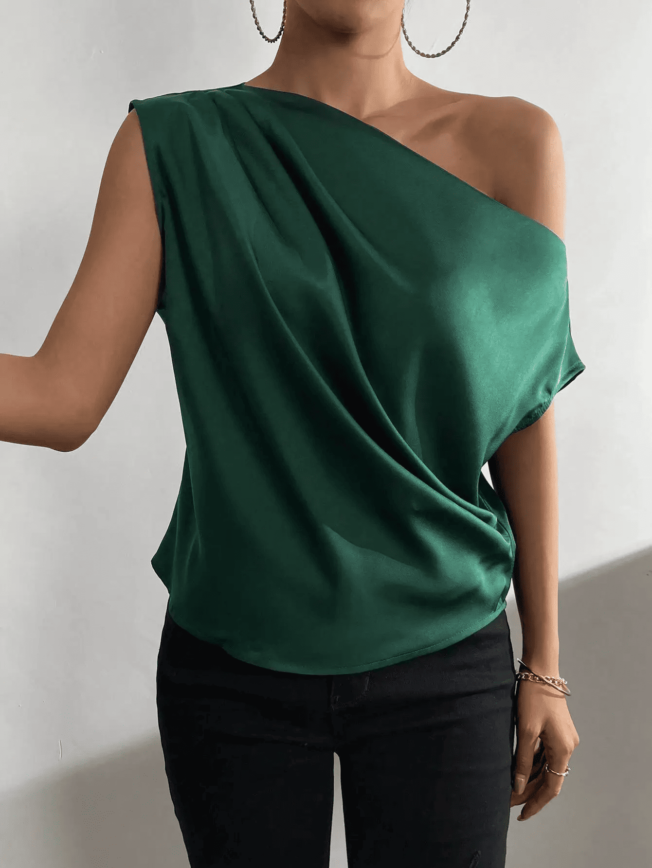 Women's Sexy Blouse Summer Fashion Versatile Slant Neck Fold Single Shoulder Asymmetric Tank Top Женские Рубашки Tee Shirt Femme